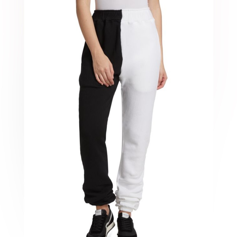 LA DETRESSE The Lovers Colorblocked Sweatpants